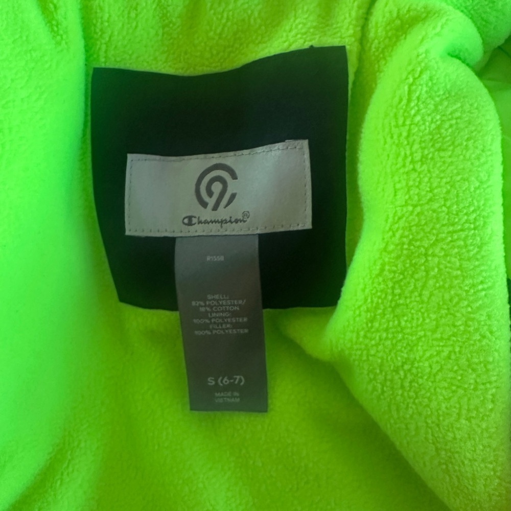 Kids Champion Black and Green Hooded ski/snowboard jacket parka - Picture 6 of 8